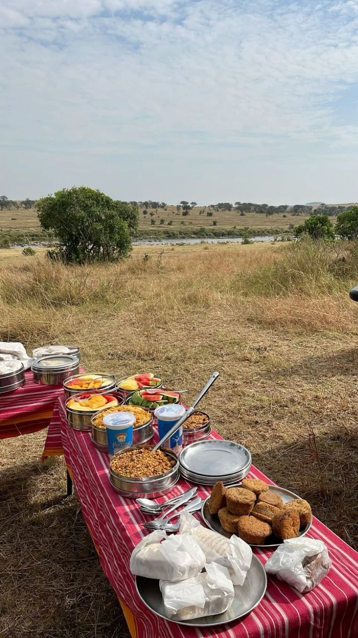 Bush breakfast